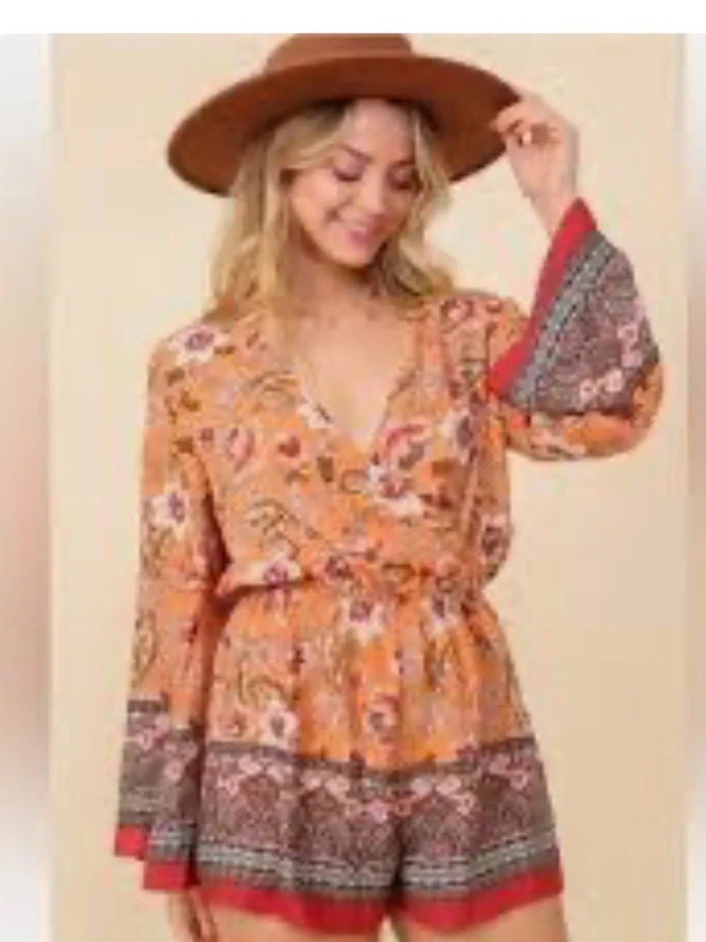 Timing boho floral romper with bell sleeves Size Large NWT - Picture 5 of 5
